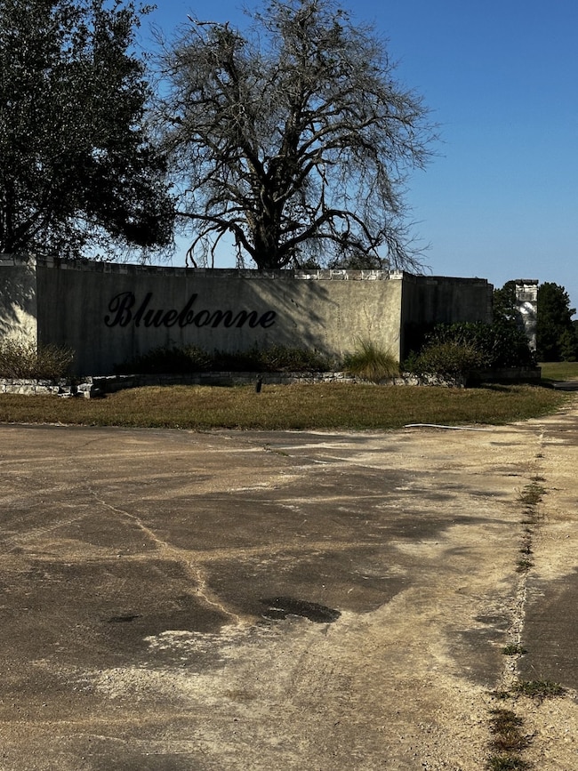Entrance to Bluebonnet