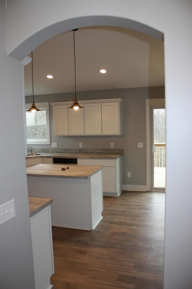 920 Far Hill Trail, Wayland, MI 49348 - photo 6