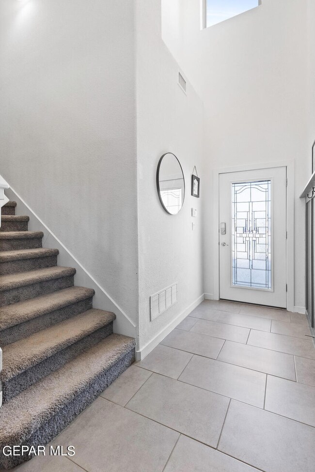 13821 Villa Vista Ave, Horizon City, TX 79928 - photo 5