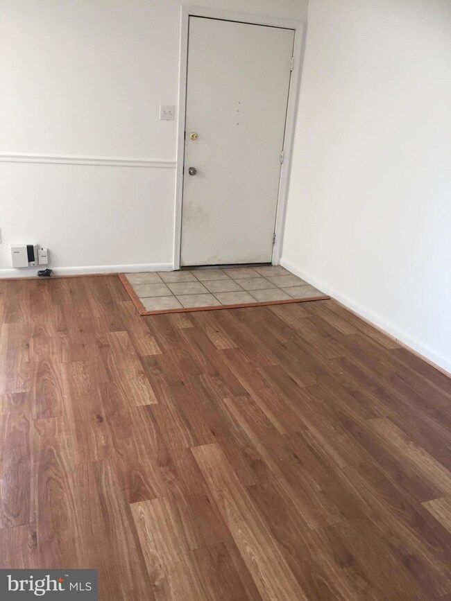 404 West Ct, Glen Burnie, MD 21061 - photo 2