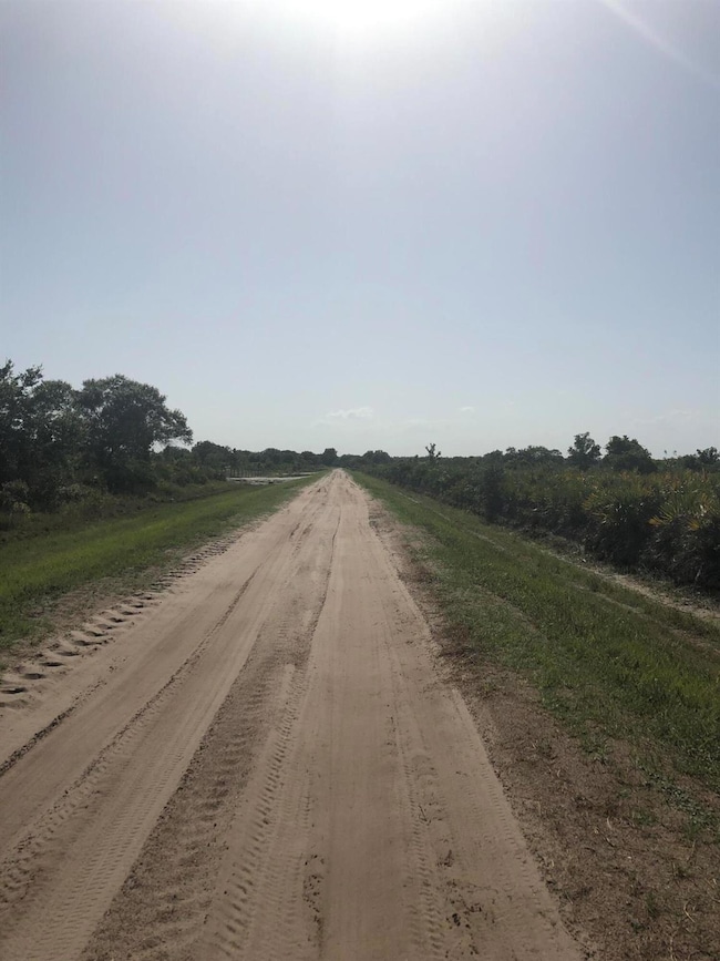 19775 NW 242nd St, Okeechobee, FL 34972 - photo 5