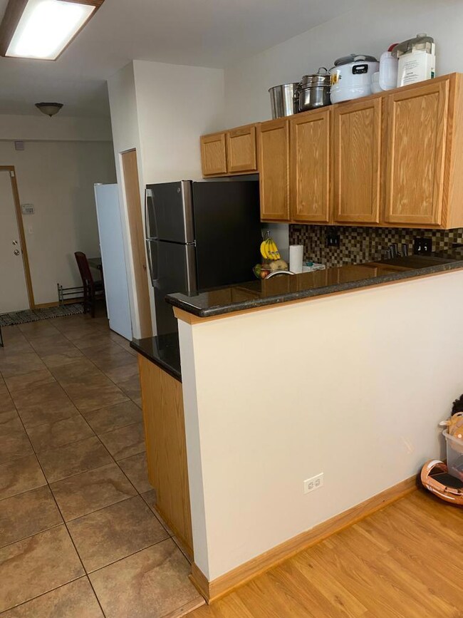 2344 Reflections Dr unit 2344, Aurora, IL 60502 - photo 3