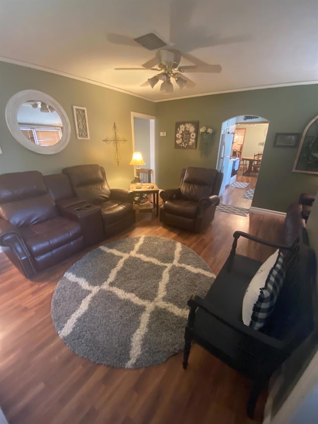 414 E 5th St, Hugoton, KS 67951 - photo 4