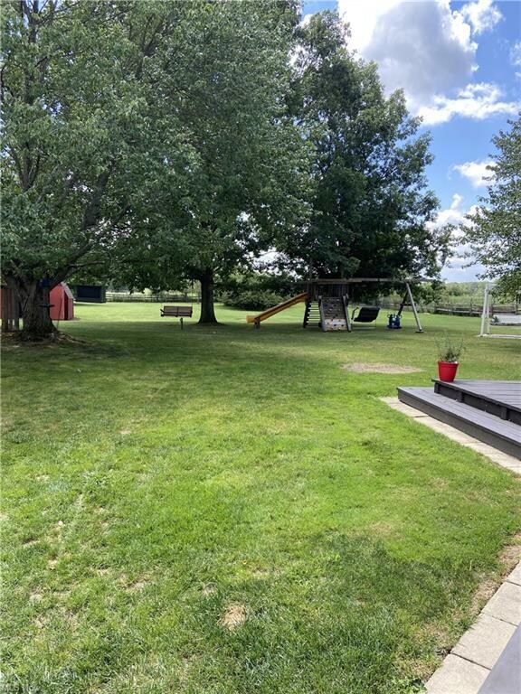 1102 E Garfield Rd, Aurora, OH 44202 - photo 3