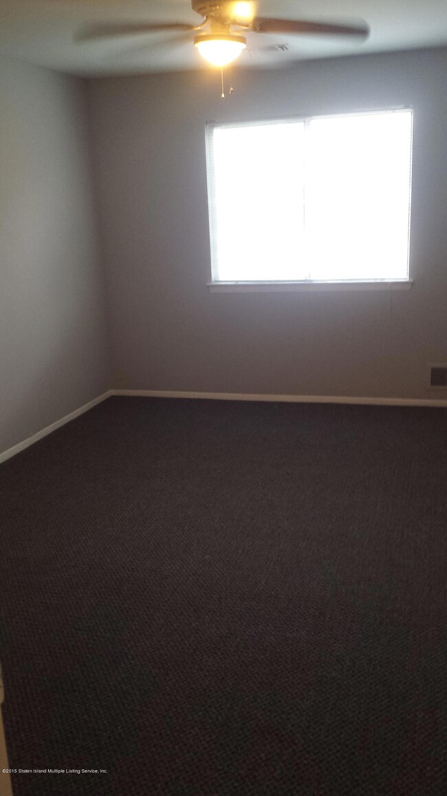 529 Correll Ave unit 19, Staten Island, NY 10309 - photo 6