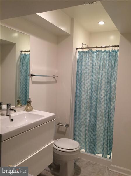 14412 Bel Pre Dr, Silver Spring, MD 20906 - photo 3