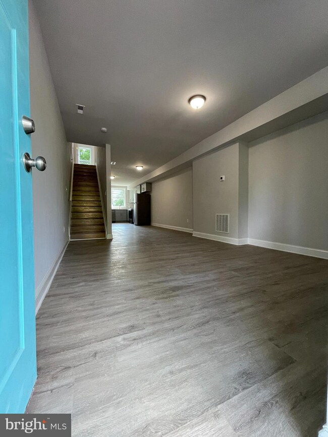 1551 Abbotston St, Baltimore, MD 21218 - photo 3