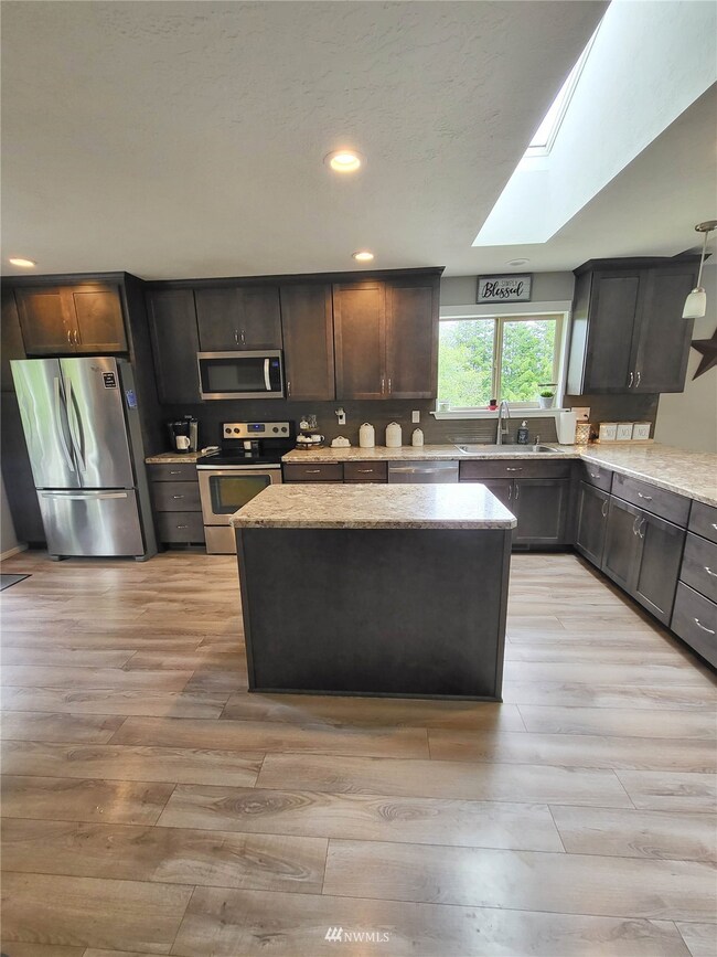 3023 Oldani Rd, Raymond, WA 98577 - photo 7