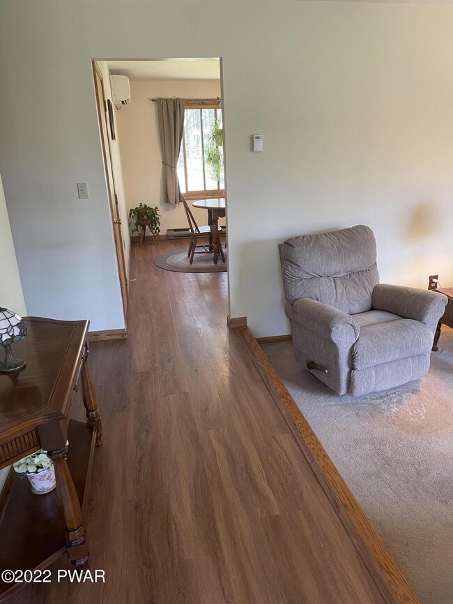 350 Spruce St, Hawley, PA 18428 - photo 7