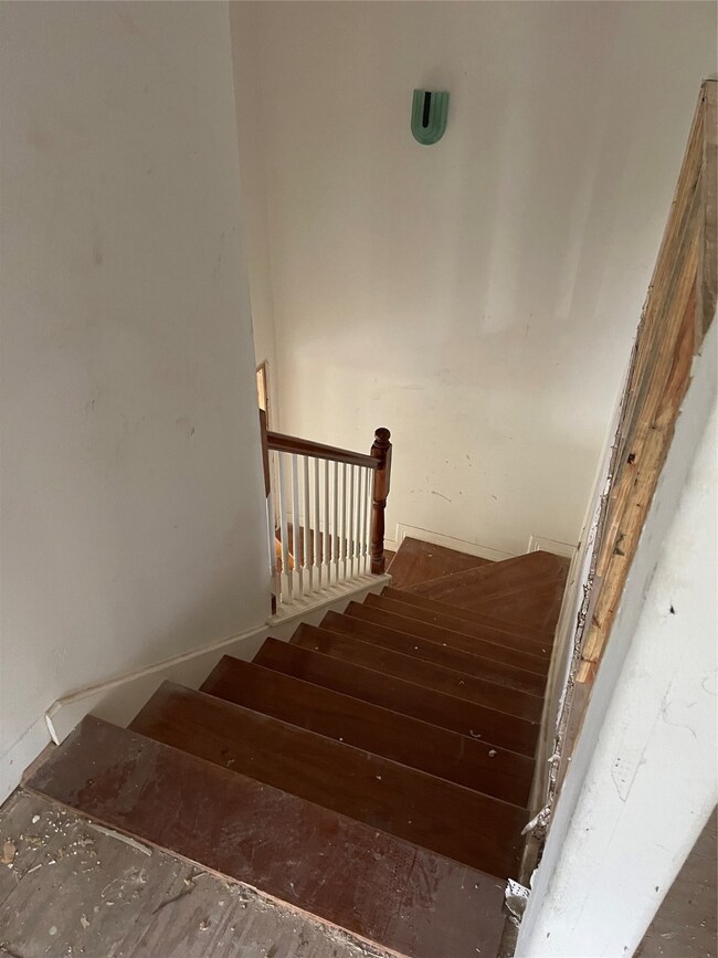 402 Tealmeadow Ct, Houston, TX 77024 - photo 7