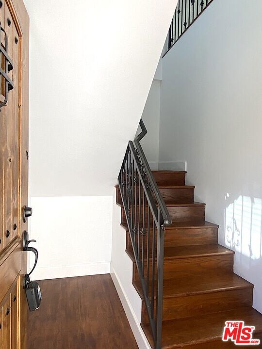 4861 Mascot St, Los Angeles, CA 90019 - photo 5