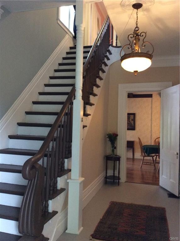 Charming entry hall and staircase!