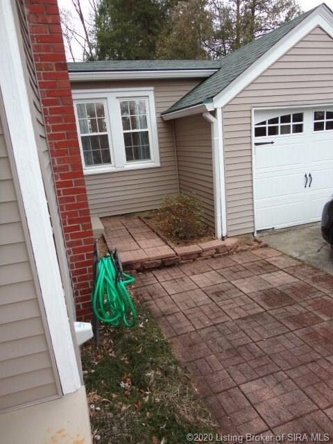 2210 E Elm St, New Albany, IN 47150 - photo 7