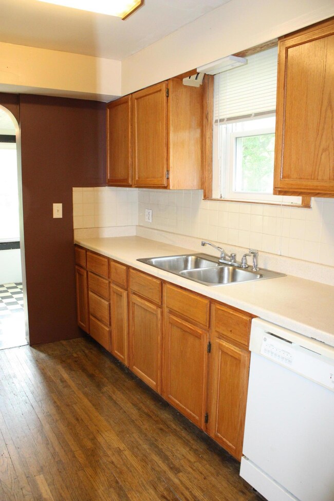 Large Kitchen