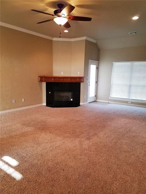 609 Kelsi Dr, Moore, OK 73160 - photo 2