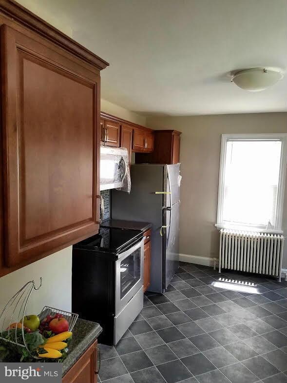 525 Guilford Ave, Hagerstown, MD 21740 - photo 3