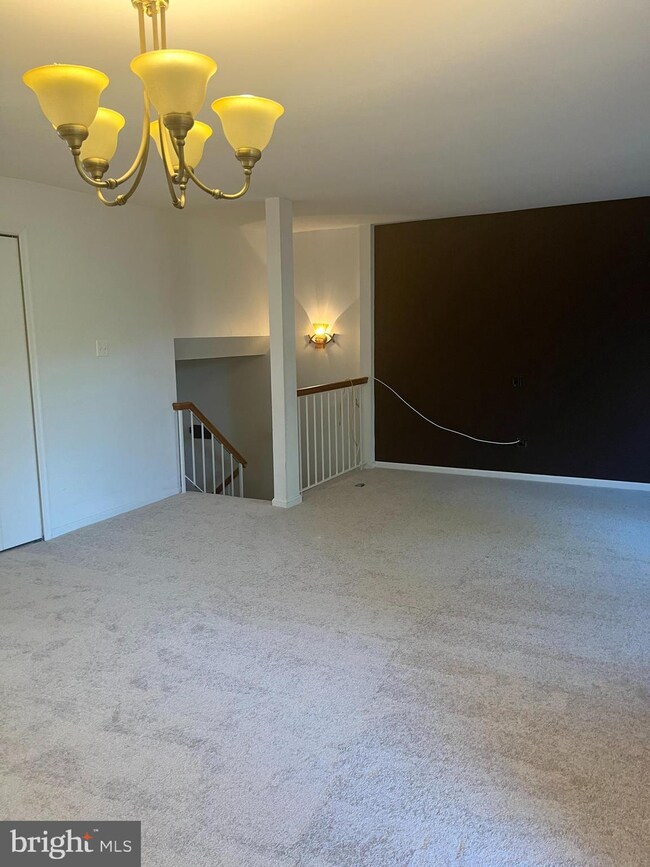 12920B Grays Pointe Rd unit 12920B, Fairfax, VA 22033 - photo 7