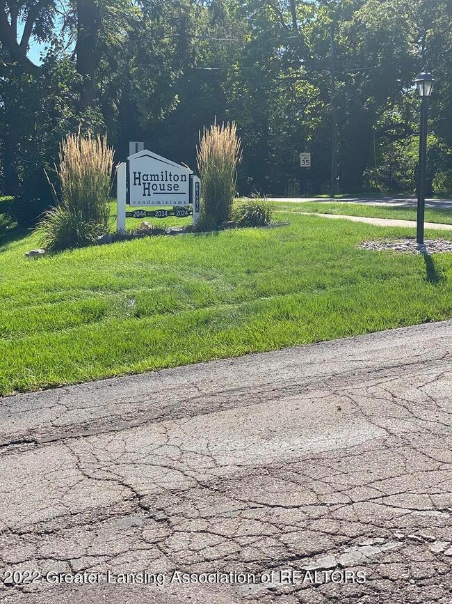 Hamilton sign
