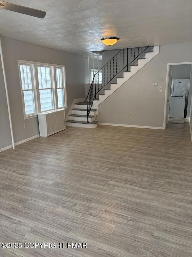 27 Edison St, Wilkes-Barre, PA 18702 - photo 2