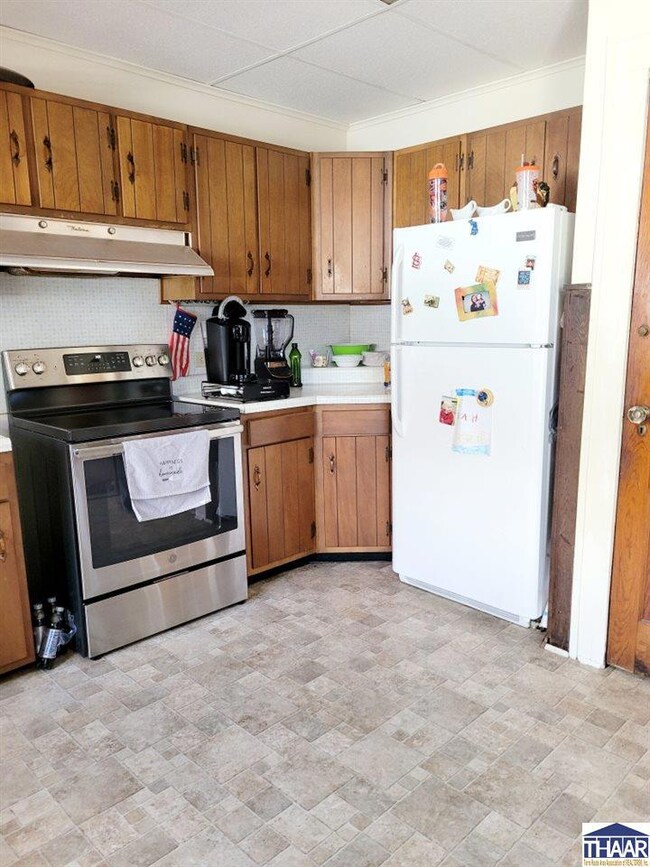 231 S 22nd St, Terre Haute, IN 47803 - photo 6