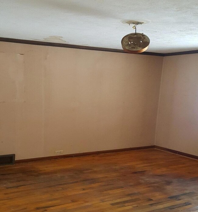 MLS Bedroom 2