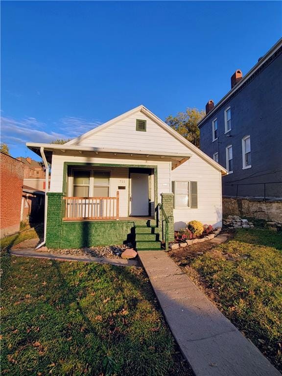 711 N 4th St, Saint Joseph, MO 64501 - photo 2