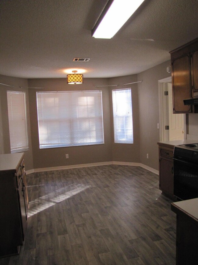 1405 Quail Ridge, Crestview, FL 32539 - photo 5