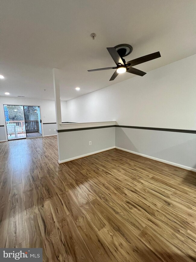 9268 Cherry Ln unit 58, Laurel, MD 20708 - photo 3