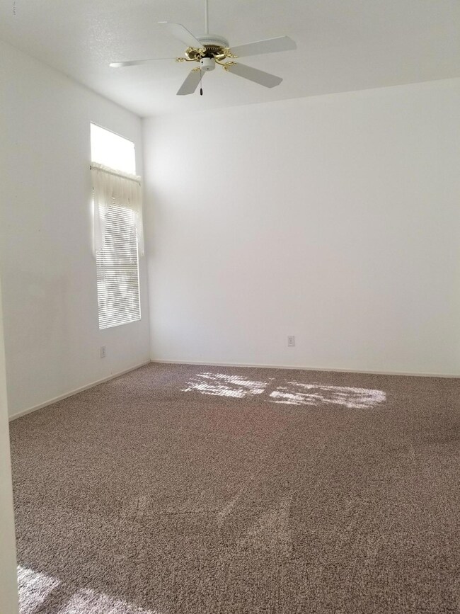 11556 W Javelina Ct unit 1, Surprise, AZ 85378 - photo 7