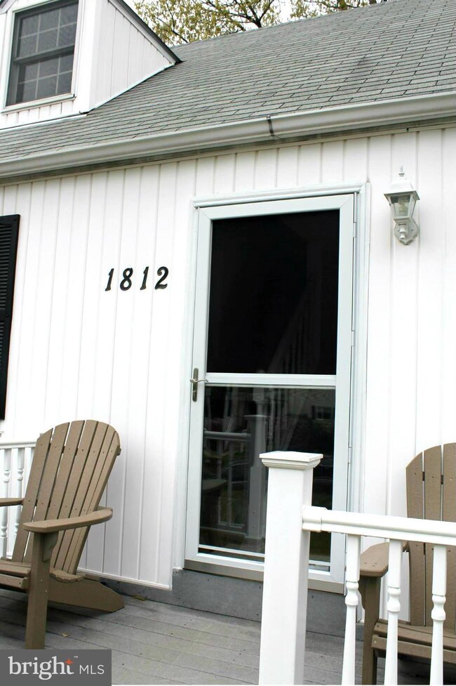 1812 Cromwood Rd, Parkville, MD 21234 - photo 3