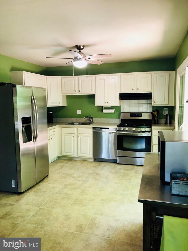 2400 Wanda Way, Reston, VA 20191 - photo 6