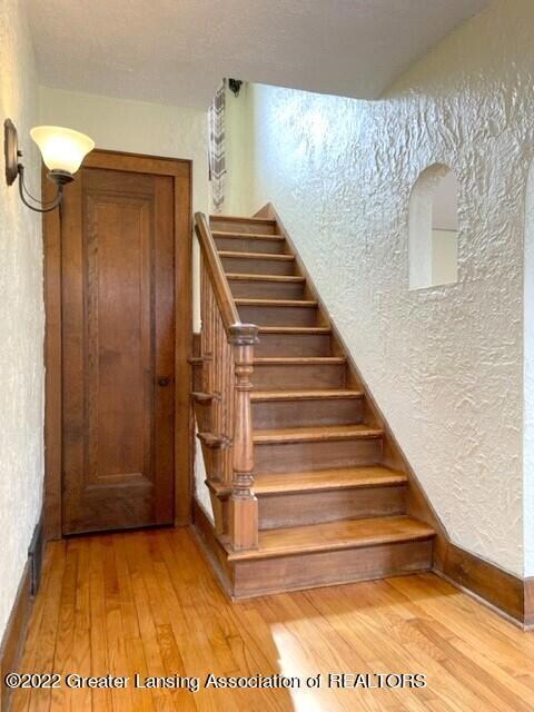 Entry Foyer