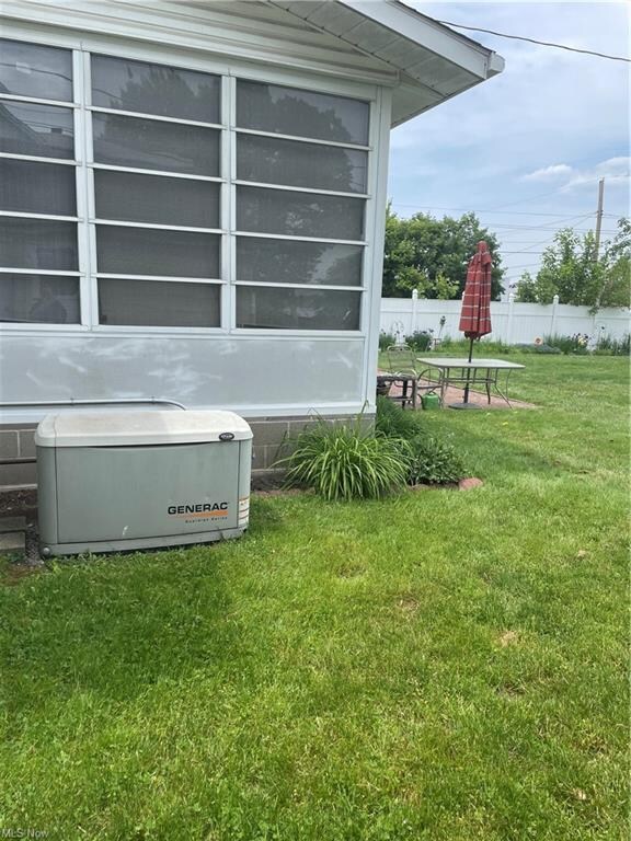 648 Vine St, Coshocton, OH 43812 - photo 7