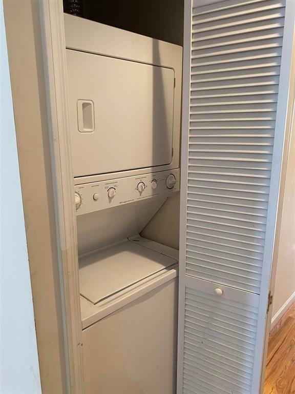 38 Court House Place unit 202, Jersey City, NJ 07306 - photo 3