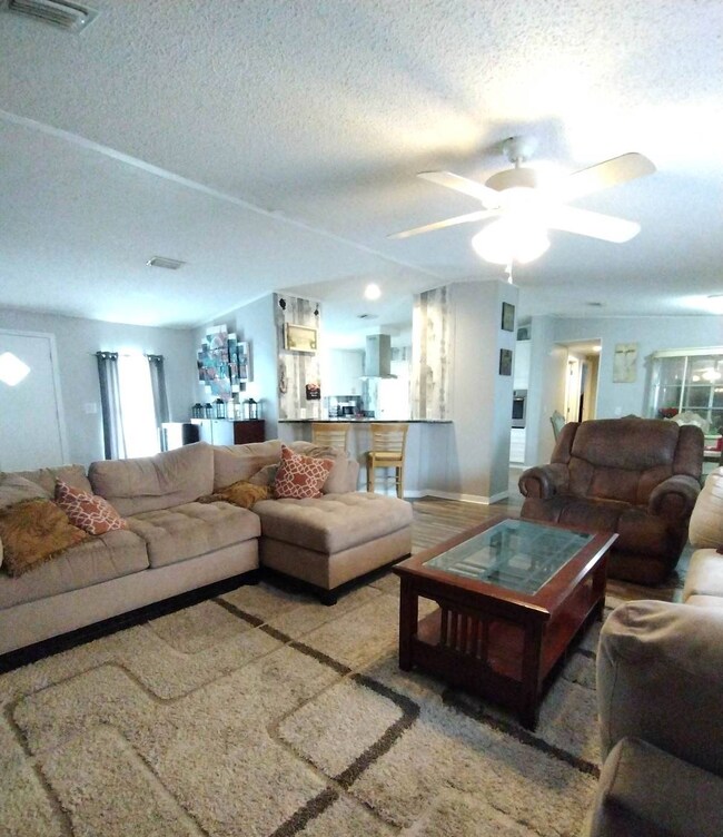 1123 Walt Williams Rd unit 98, Lakeland, FL 33809 - photo 4