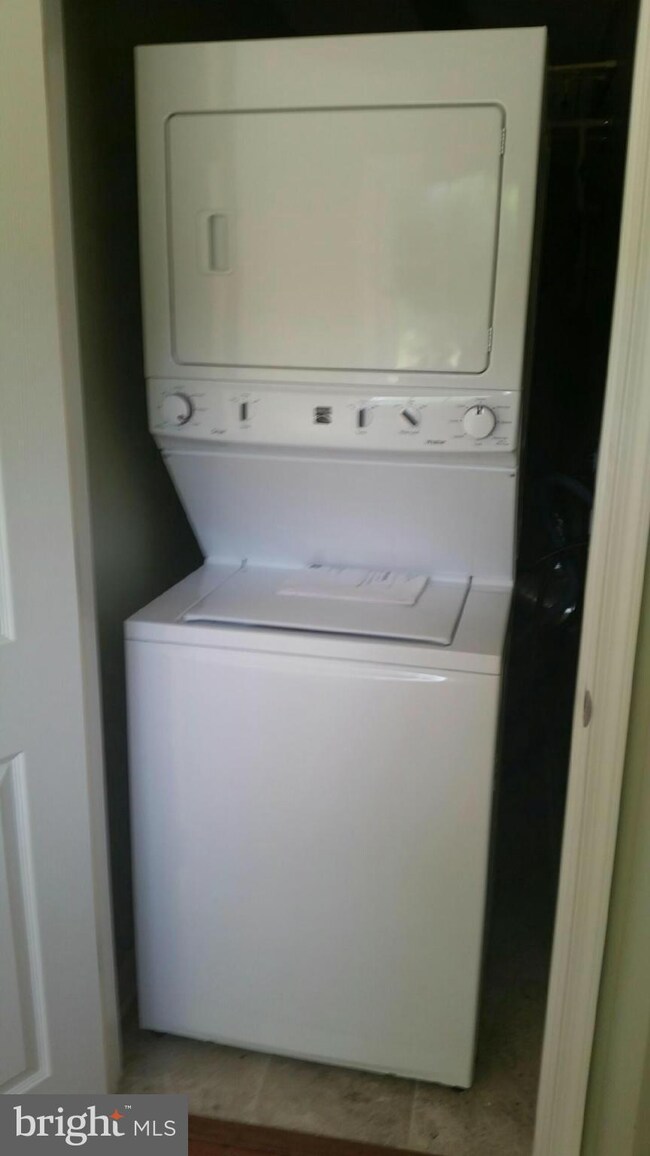 1481 Atoka Rd unit B, Marshall, VA 20115 - photo 6