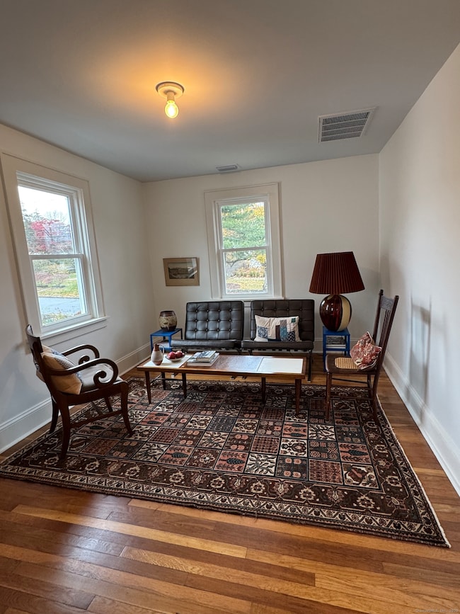 43 Hoyt St, New Canaan, CT 06840 - photo 3