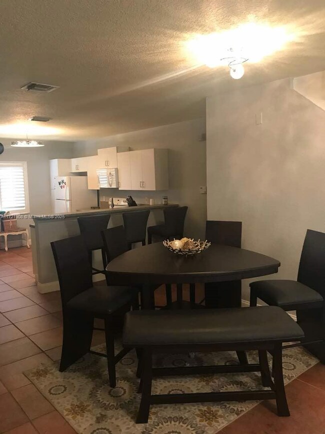 7613 Tamarac Island Cir unit 7613, Tamarac, FL 33321 - photo 2