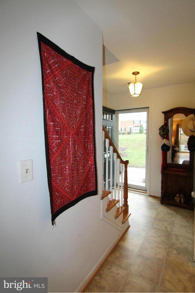 8402 Forrester Blvd unit 558, Springfield, VA 22152 - photo 7