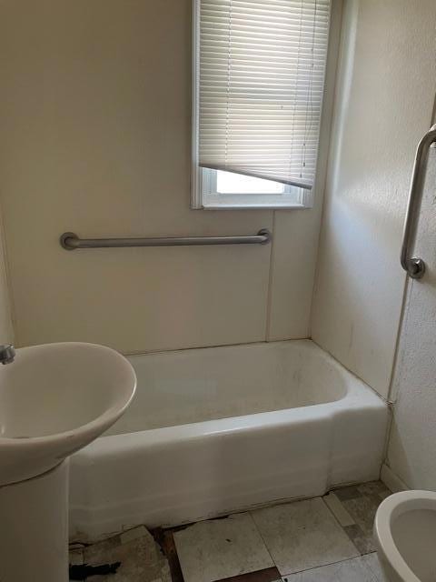 1228 E 27th bath