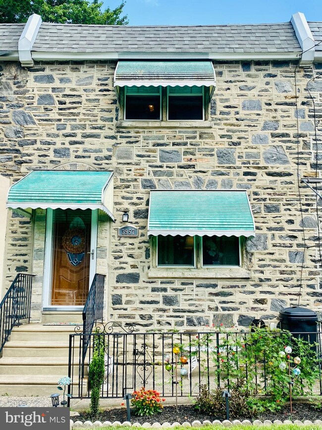 3957 Stratford Rd, Drexel Hill, PA 19026 - photo 2