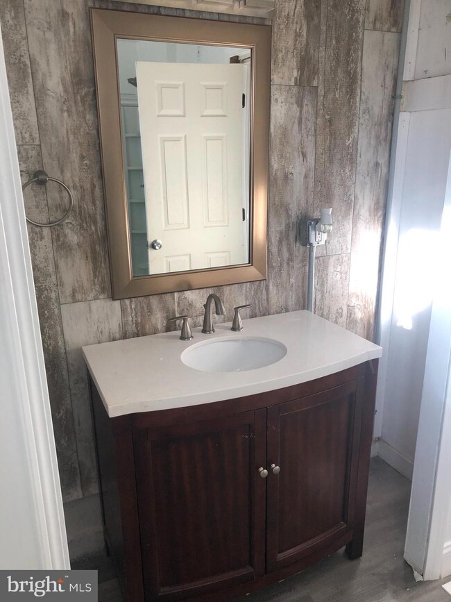 22 S Franklin St, Lancaster, PA 17602 - photo 5