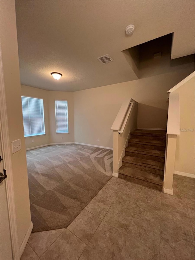 1310 Oakcrest Ct, Davenport, FL 33837 - photo 4