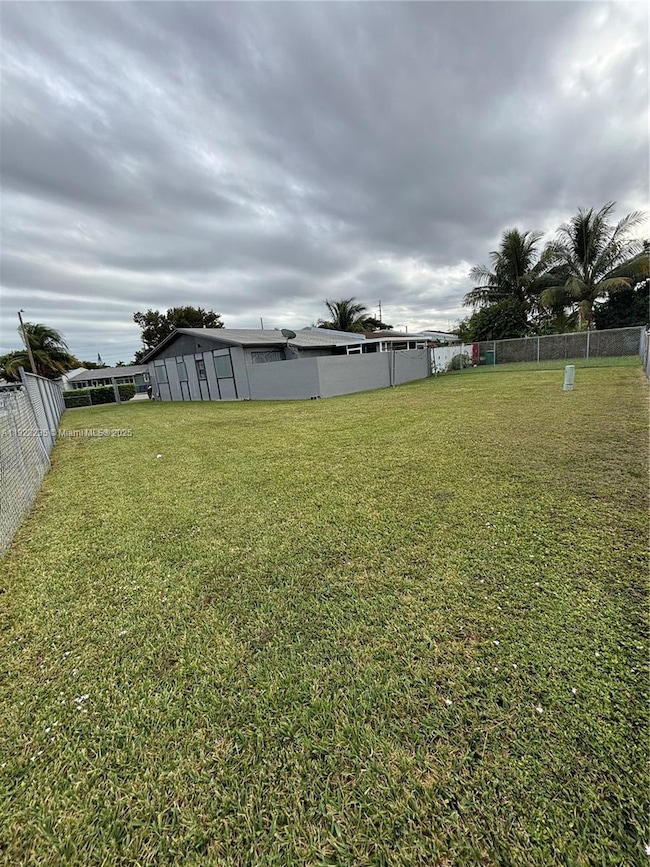 11421 SW 150th Dr, Miami, FL 33176 - photo 5