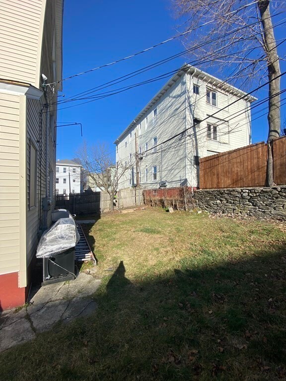 47 Arlington St, Worcester, MA 01604 - photo 4