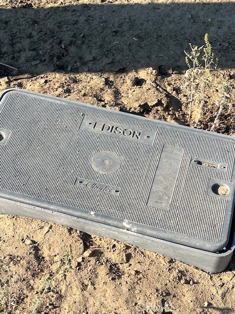 5202 La Mesa Rd, Phelan, CA 92371 - photo 4