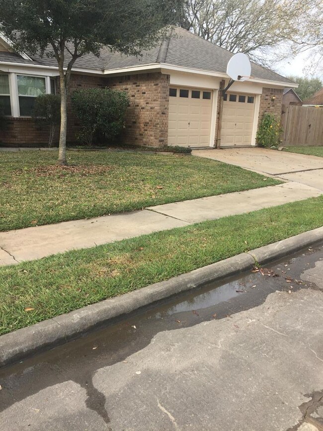 16 Abalone St, Bay City, TX 77414 - photo 5