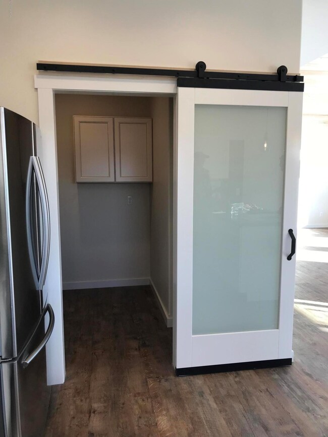 Walk in Pantry