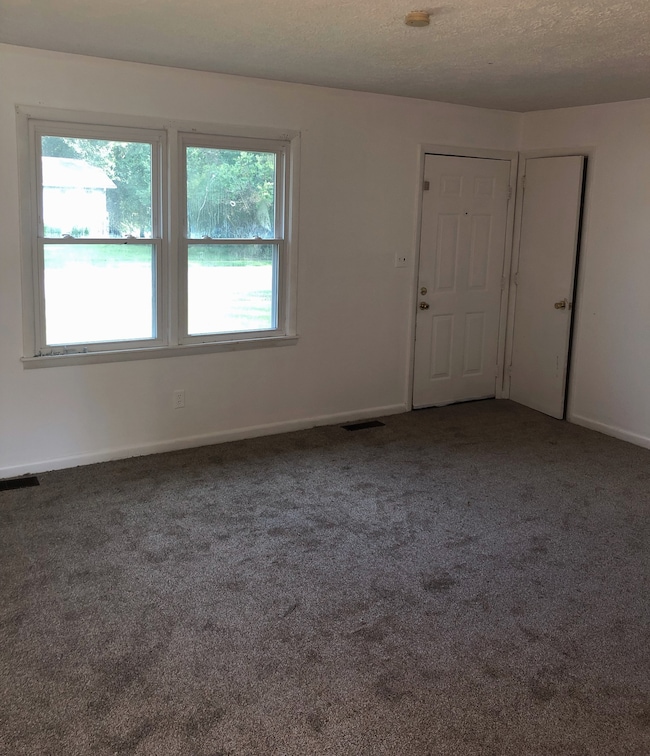 123 Boxwood Dr, Hopkinsville, KY 42240 - photo 5