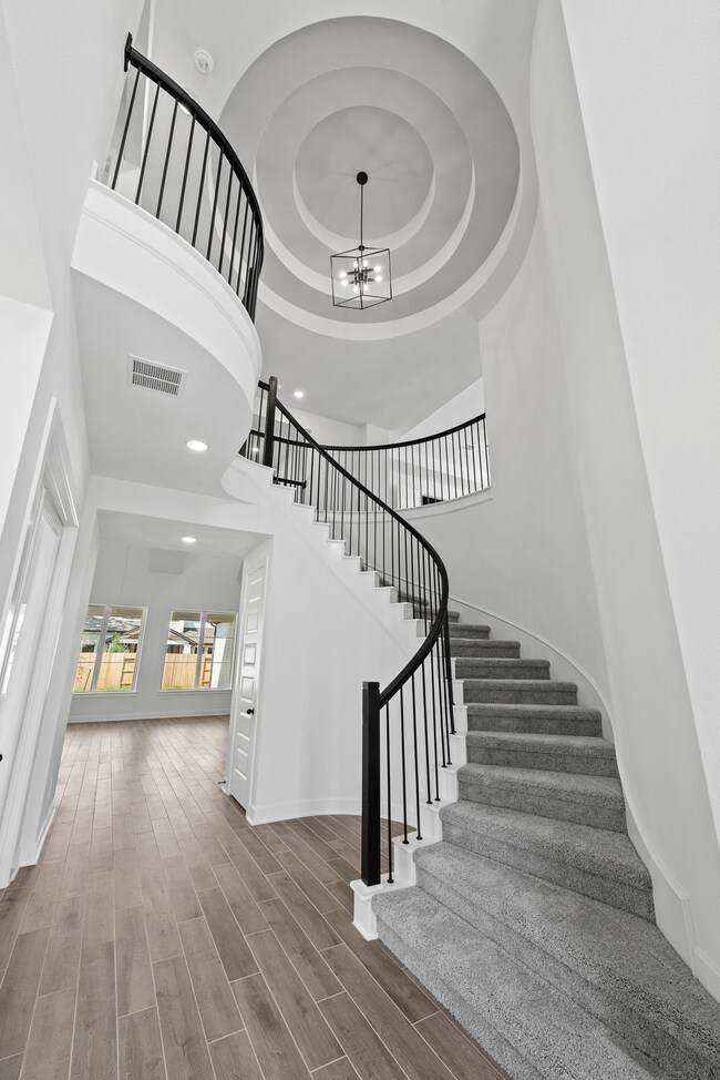 17919 Aqua Haven Ln, Woodloch, TX 77302 - photo 2